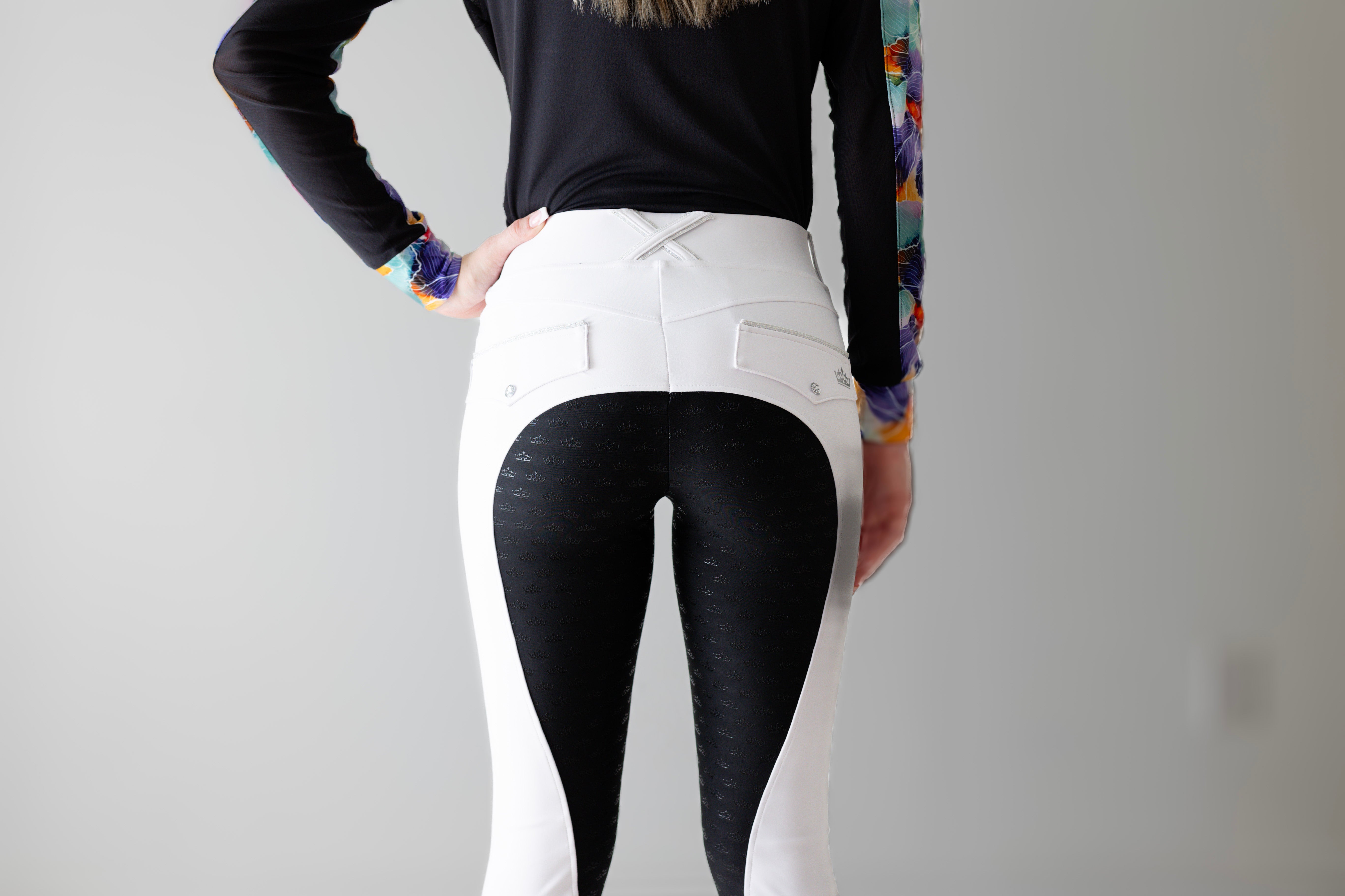 2.0 PRO Riding Tight - White/Black Seat OLD