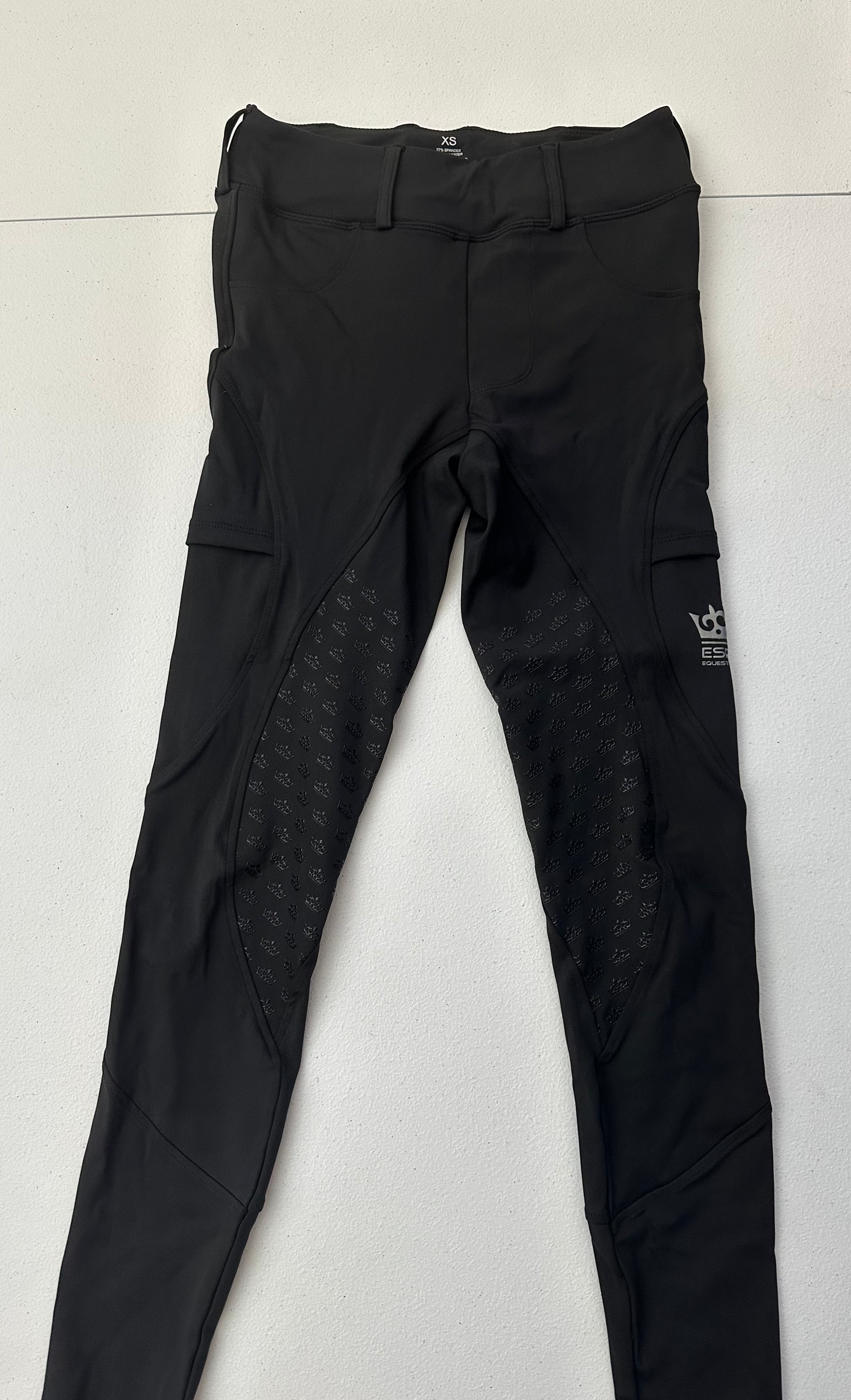 (30) Classic Black, Half Seat, XS