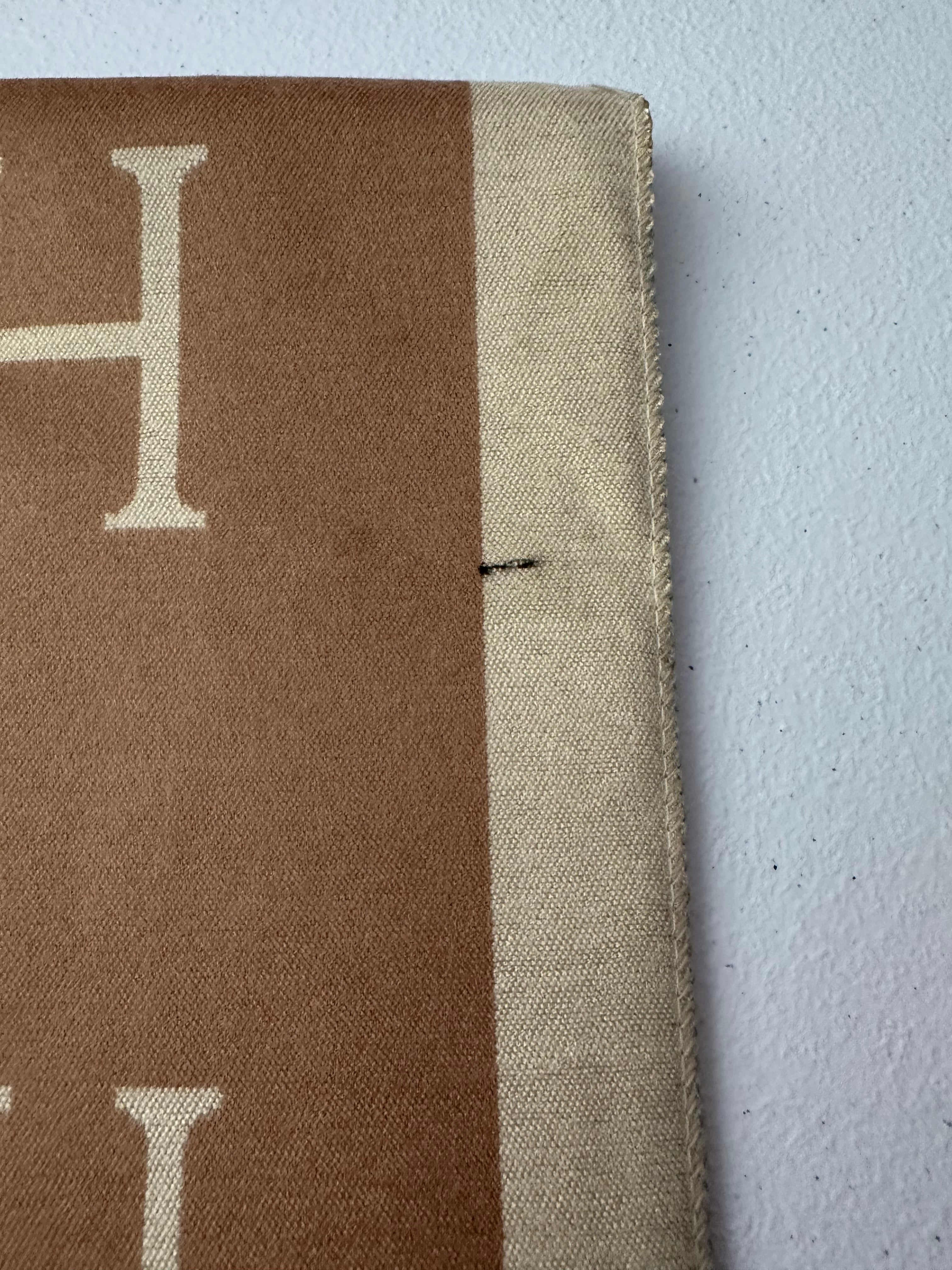 (33) Dusty Rose Horse Carriage Scarf